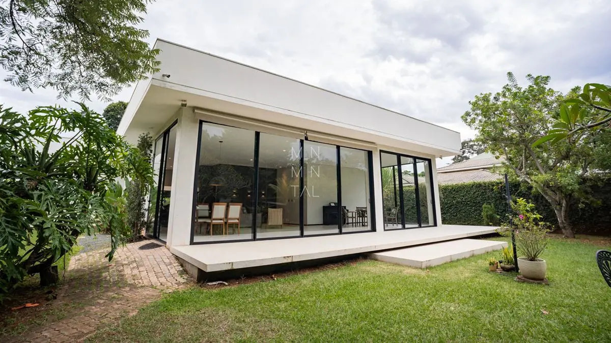 Monumental Agência Imobiliária vende;PARK WAY QUADRA 18 | EXCLUSIVO | NATUREZA E...