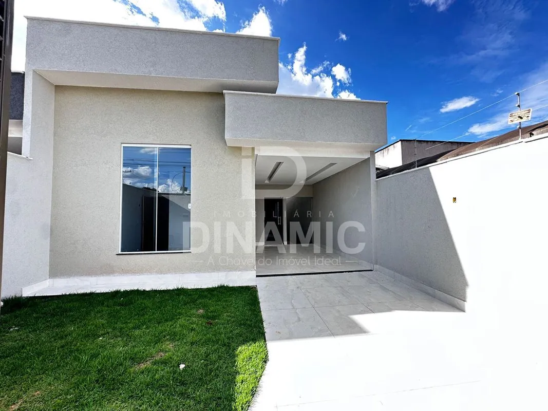 ( ID 1) Casa de 3 Quartos à Venda - Bairro Cardoso Continuação Esta linda casa d...