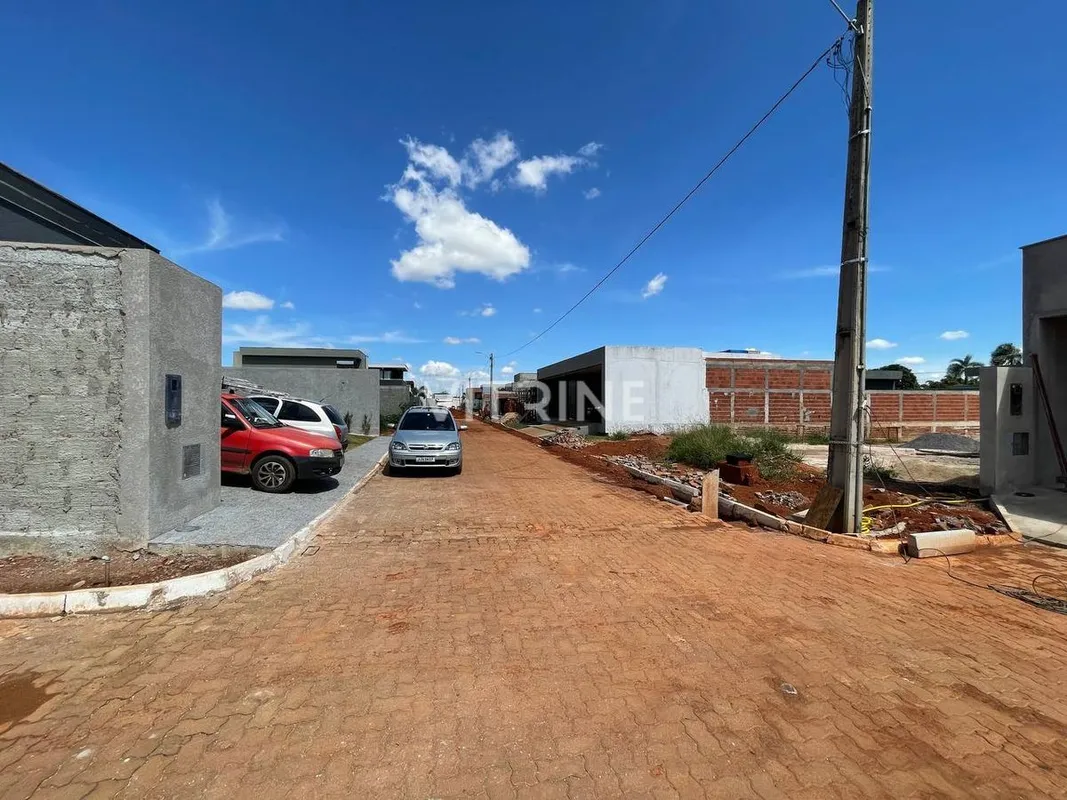Ponte Alta Rua das Palmeiras, lote de 420m2. lote 420m2  17m2 de frente  Condomí...