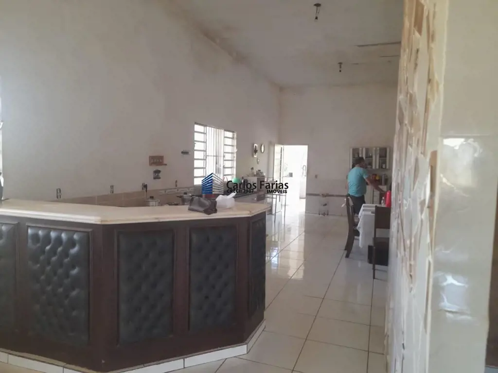  Chácara com Casa, Pomar e Galinheiro, localizada no Condomínio Quintas do Itapu...