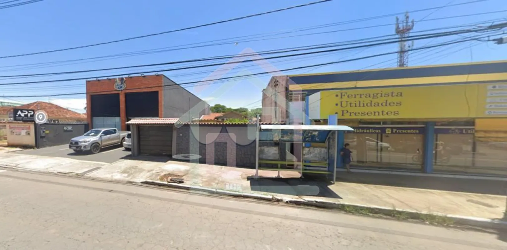 Casa Comercial à Venda na Avenida Marechal Rondon ? Setor Centro-OesteExcelente ...