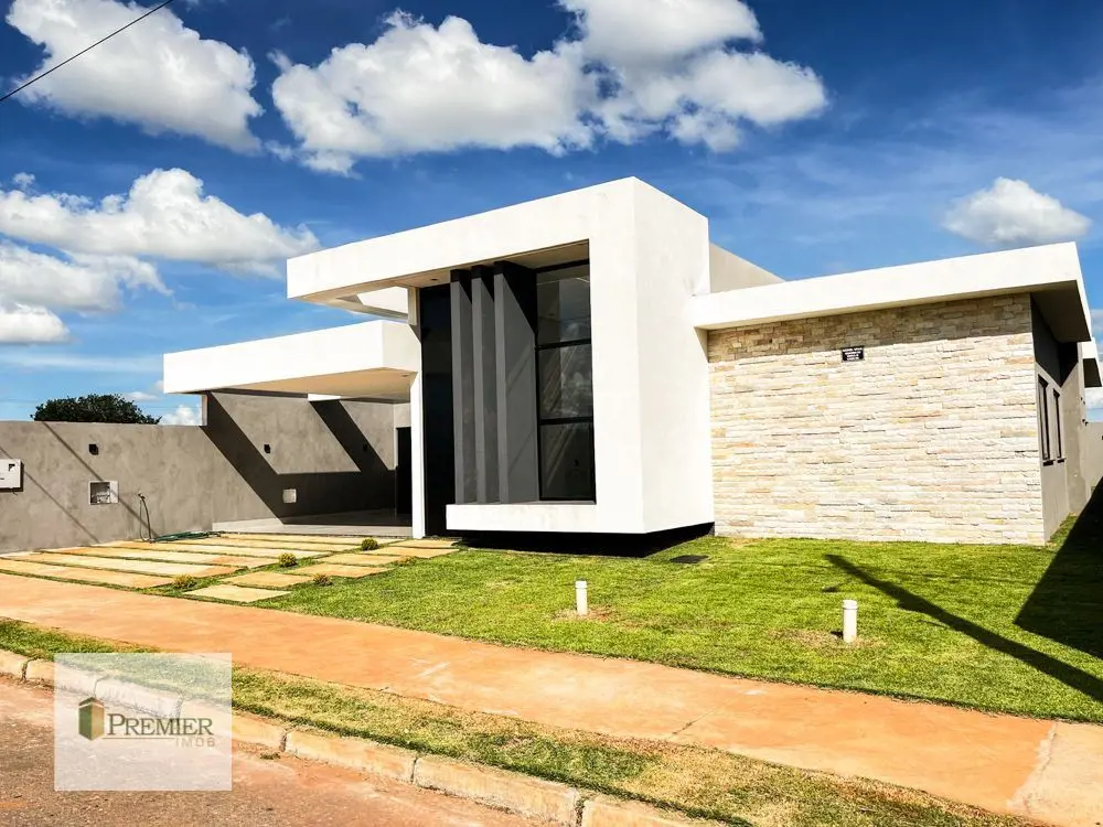 Casa Nova 3 Suítes Condomínio Parque Vivá, Jardim BotânicoValor: R$ 1.400.000,00...