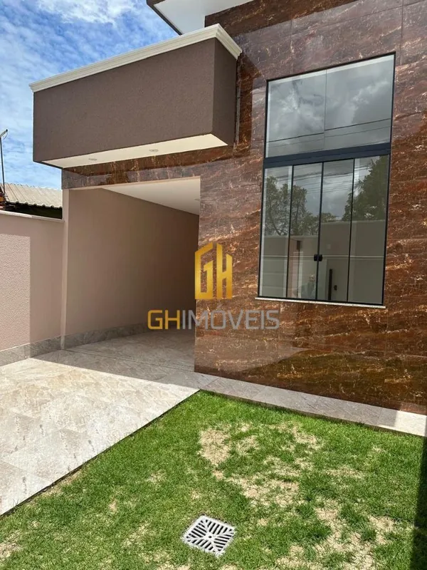 CA1199Casa no Parque Flamboyant, nas proximidades da Hupa, em terreno com 180m² ...