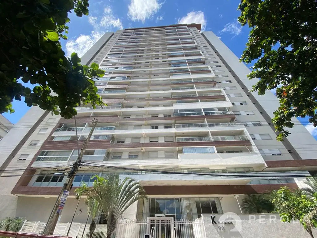 Apartamento com um quarto sendo uma suíte, sala para dois ambientes, sacada, coz...