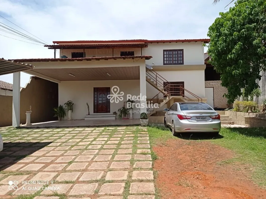Casa à venda com 3 quartos em Vicente Pires, Vicente Pir - DFimoveis.com