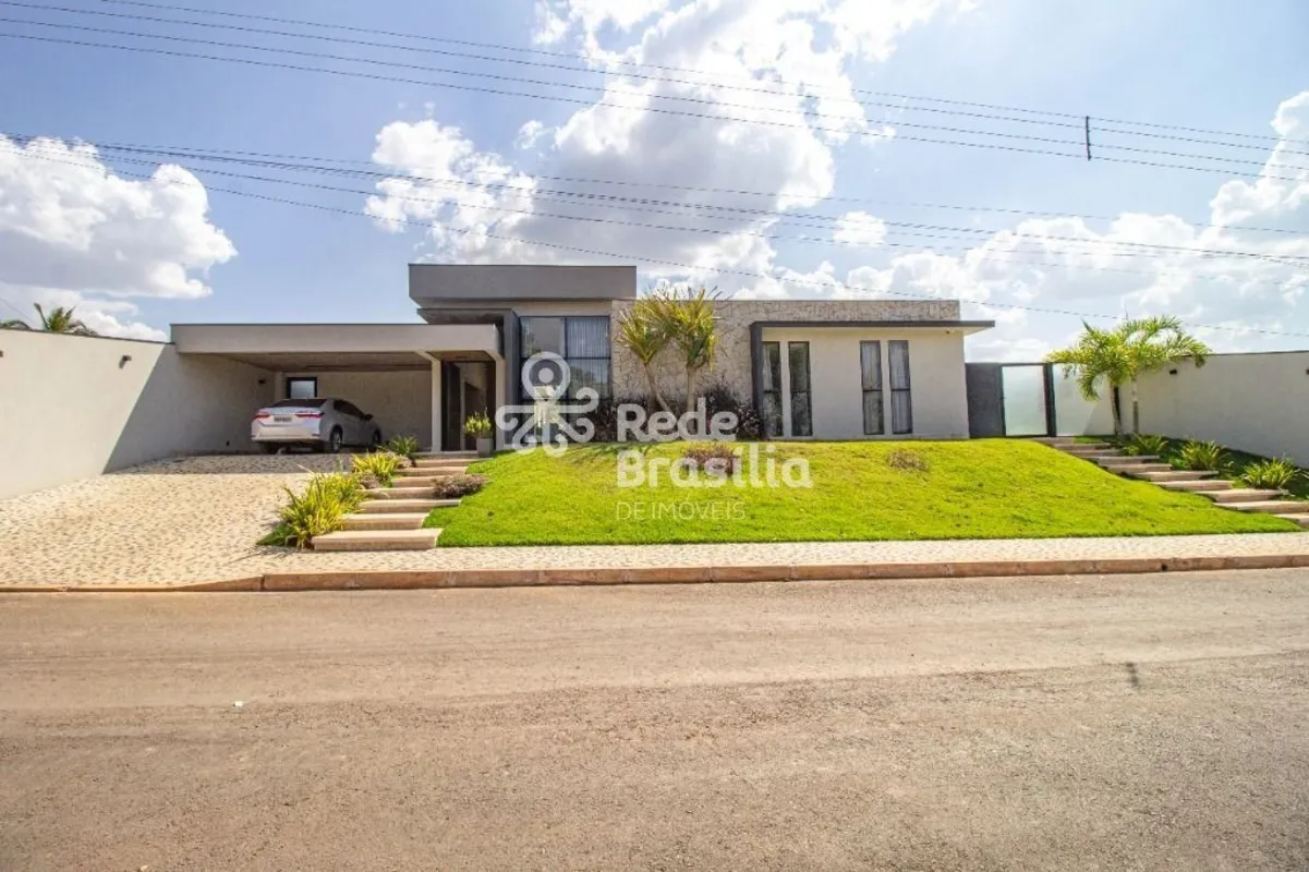 Casa à venda no Condomínio Santa Bárbara - Luxo, conforto e sustentabilidadeApre...