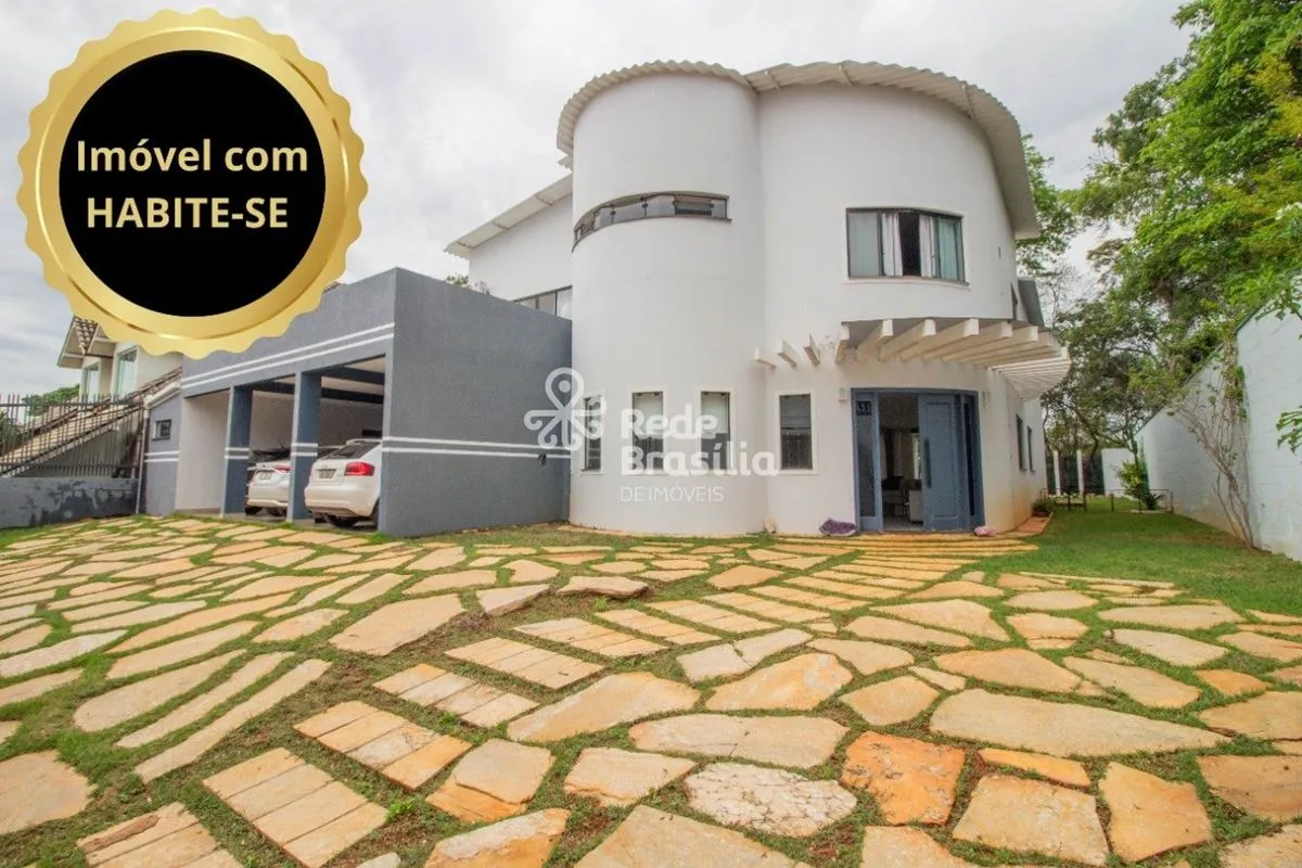 Casa à venda no Condomínio Ville de Montagne - Com Habite-seSe você busca espaço...