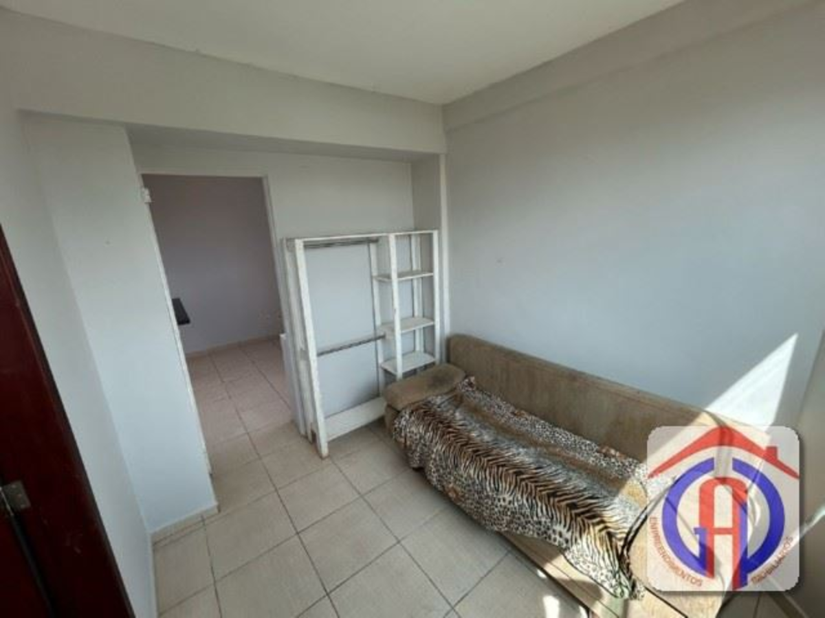 VENHA CONHECER !!!Alugo apartamento na Rua 10-B Ch. 135/2 Ed. Capital - Vicente ...