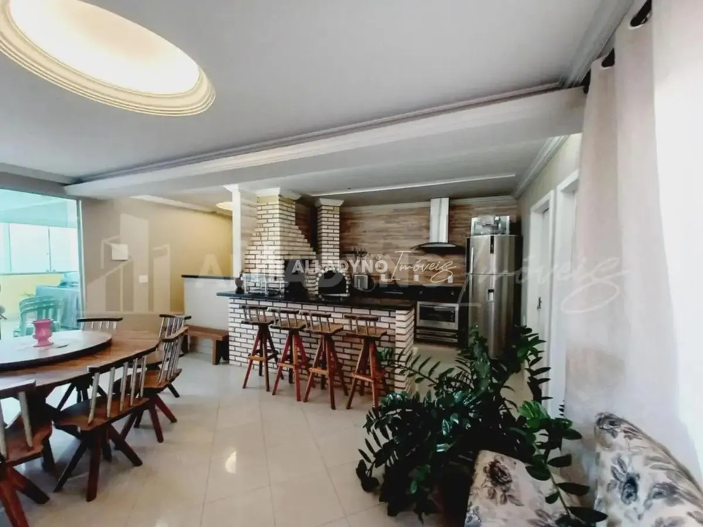 Descrição de Casa para VendaEsta magnífica residência de 240 metros quadrados, d...