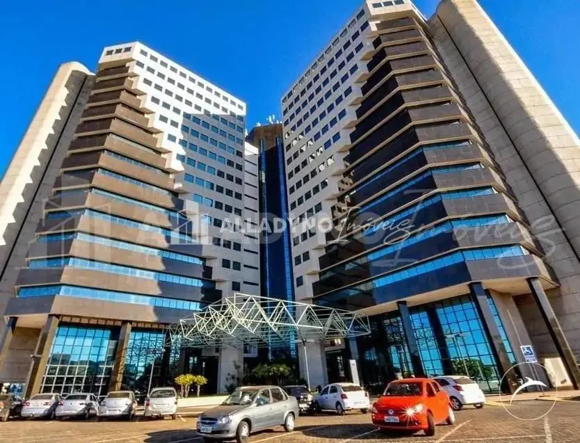 Aladyno imóveis anuncia:Situada no icónico Edifício Varig, esta sala comercial o...