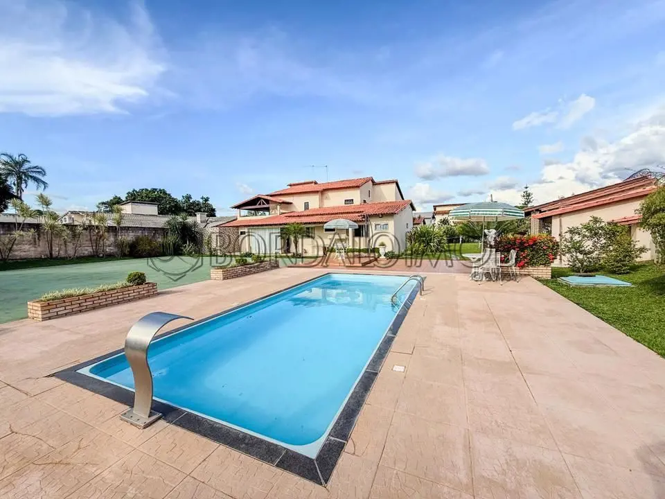 VILLA151466 - Última atualização: 12/06/26 23:30Residência no Jardim Botânico ár...