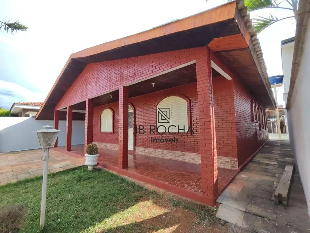 JB ROCHA IMOVEIS VENDE ( ESCRITURADO, REGISTRADO e QUITADO )Casa rústica no Jard...