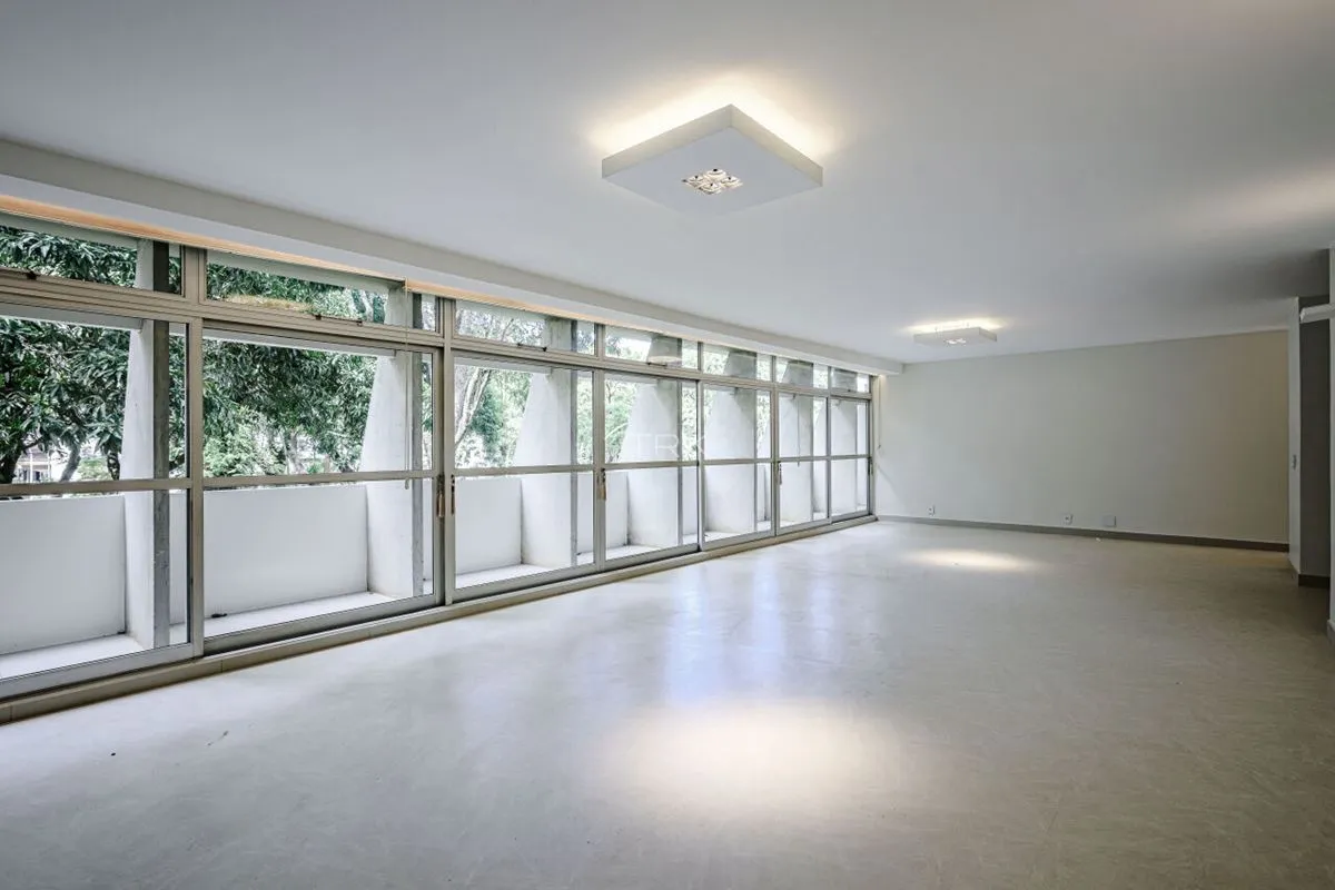 Apartamento com 4 suítes para locação na SQS 311, Asa Sul - Brasília.5 experiênc...