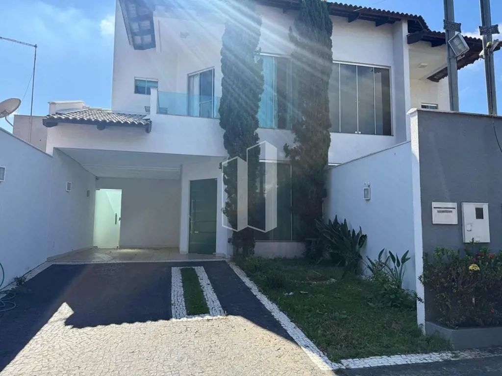 Excelente Sobrado  Proximo Sesc Faiçalville Composto por 2/4 (Suite) cm armarios...