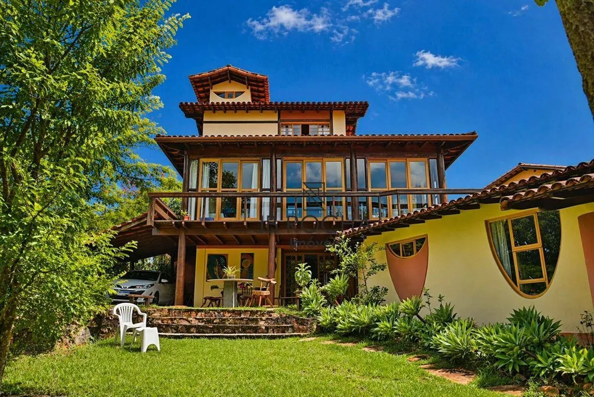 JB ROCHA IMOVEIS VENDE CASA COM HABITE-SE: Casa na SMPW QD 22, são 3 suítes send...