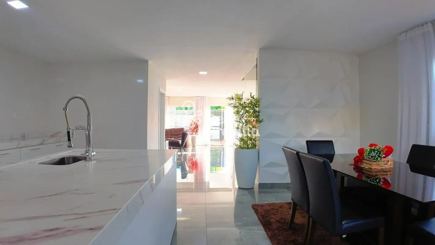 Excelente oportunidade!Descubra o seu novo lar no Vale Park Way!Localizada no Se...