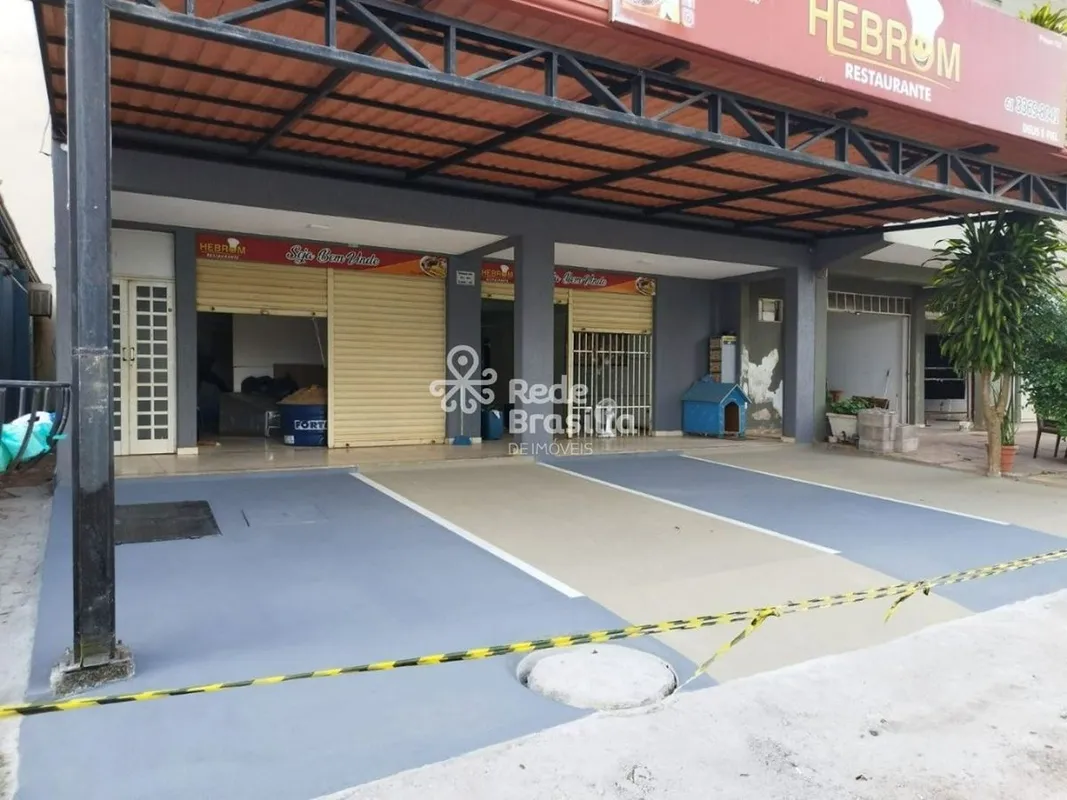 Excelente oportunidade para investidores!O prédio está localizado na área comerc...