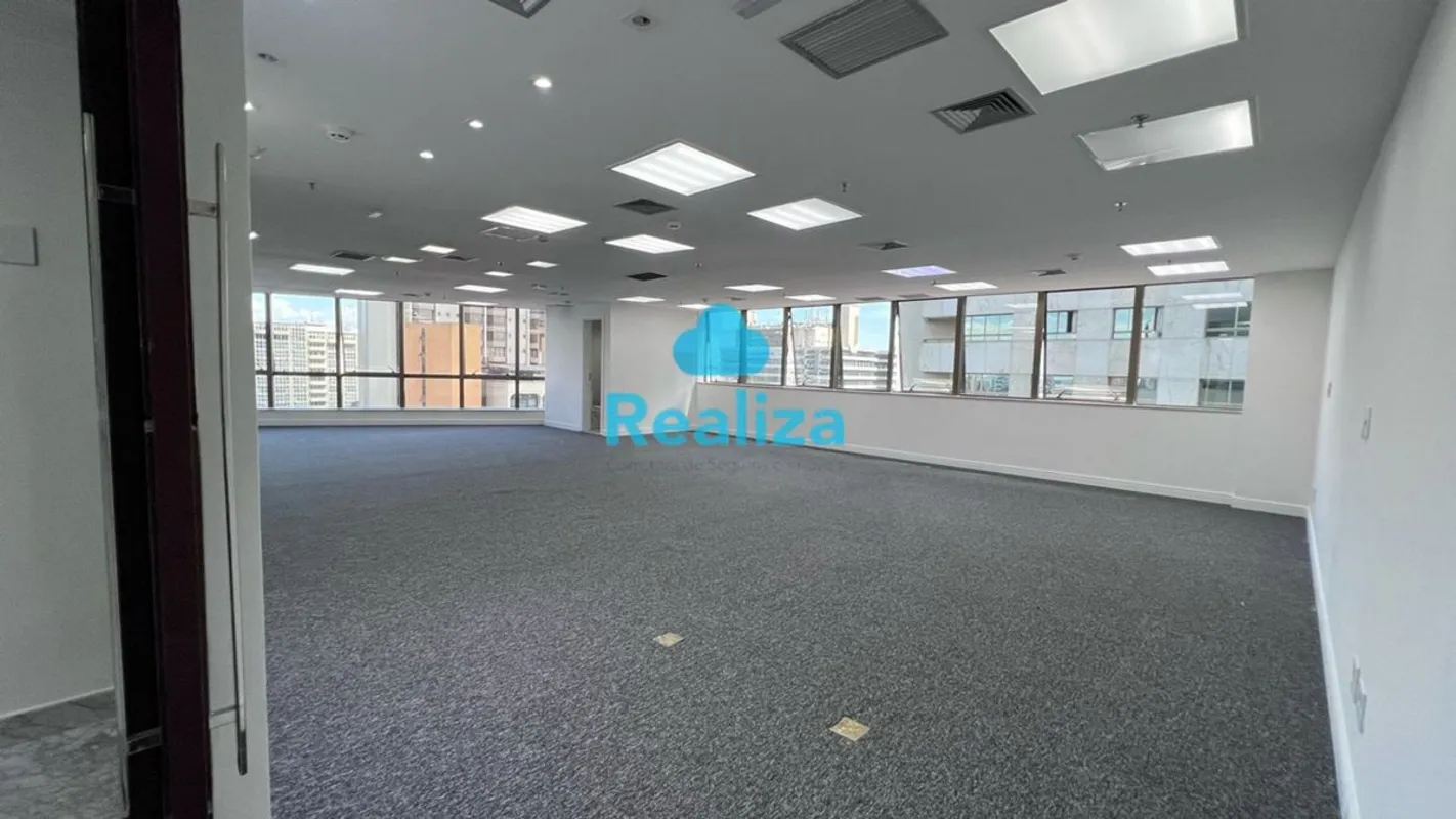 ATUALMENTE A SALA ESTÁ LOCADA NO VALOR DE R$19.000,00, PRAZO DE VIGÊNCIA 12/04/2...
