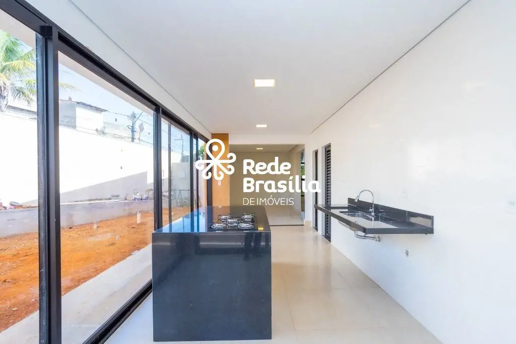 Casa à Venda no Residencial Alpha Park - SMBS Chácara 2 | Guará II.Se você busca...