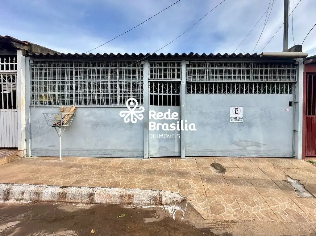 QNN 37 - Ceilândia NorteSituada em uma área estratégica de Ceilândia, com fácil ...