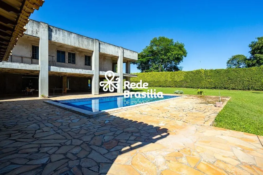 SHIS QL 16 - Setor de Habitações Individuais SulThaís imobiliária vende com EXCL...