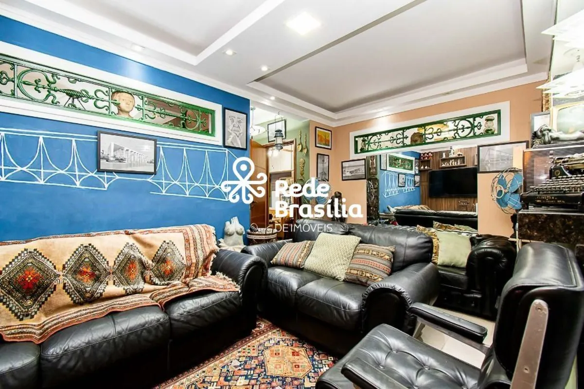 CLS 4 - Riacho Fundo IApresentamos um espaçoso apartamento situado no primeiro a...