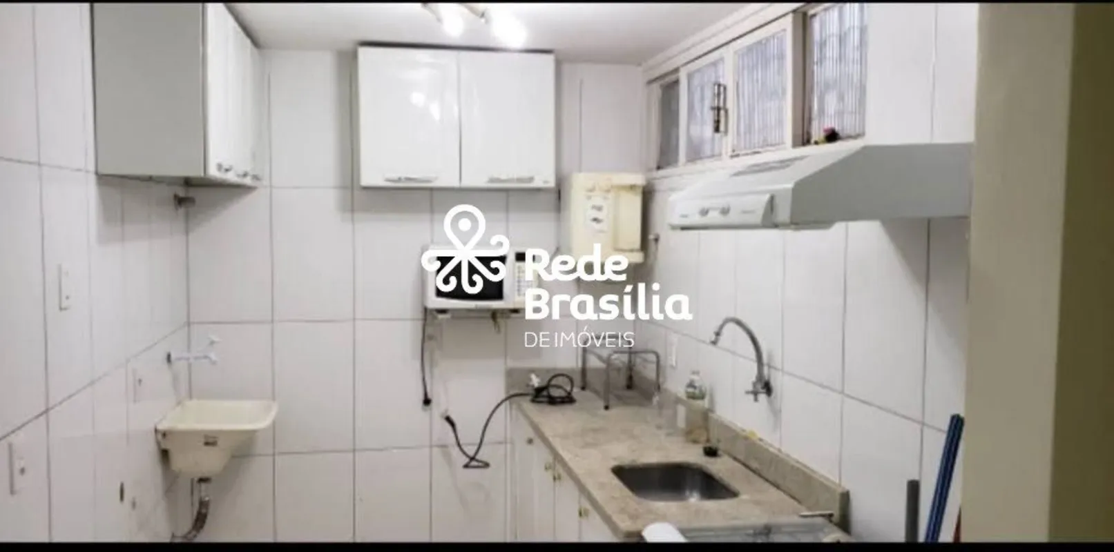 SCLRN 715 - Asa NorteSe você deseja um apartamento funcional e bem localizado, e...