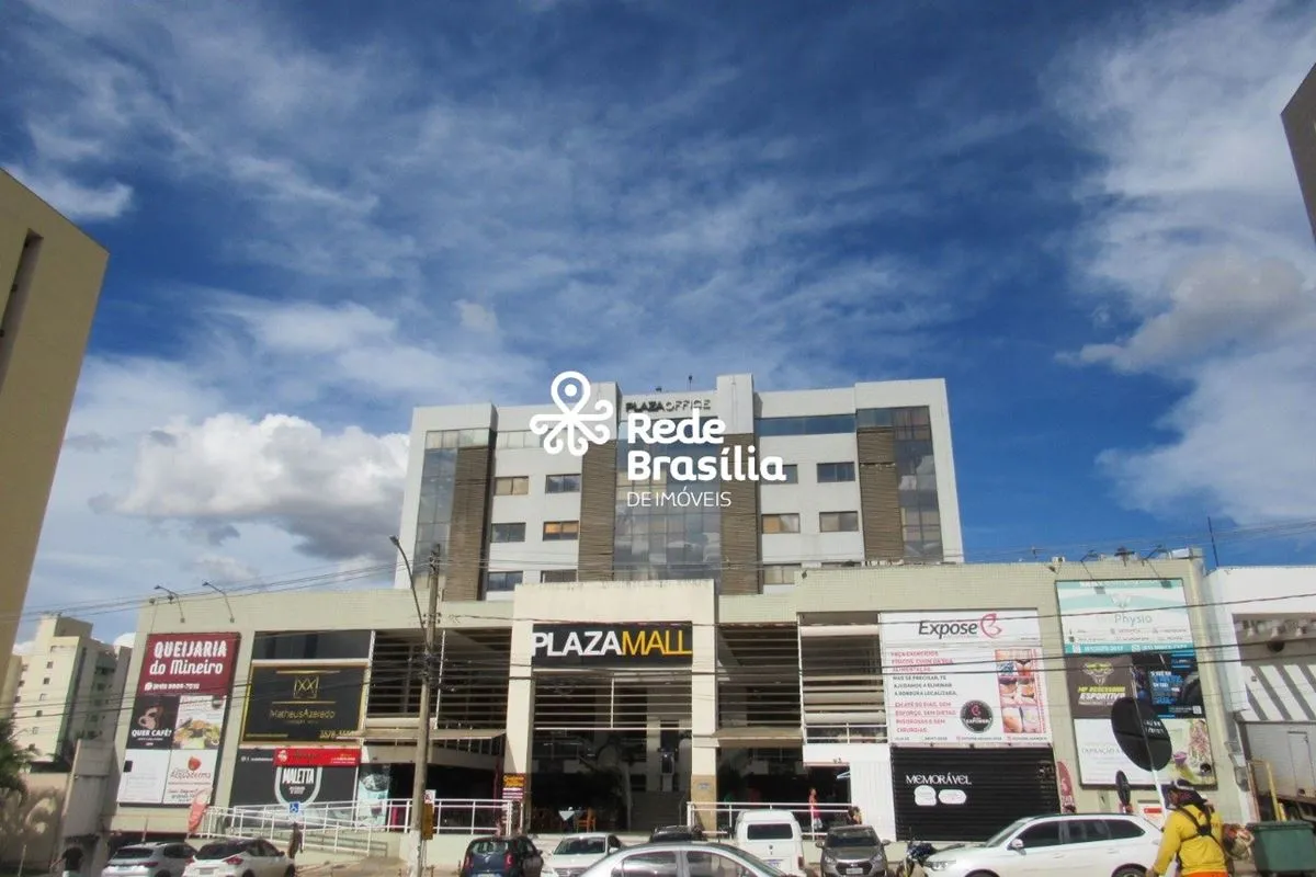 TH32201 - Sala comercial localizada no 3º andar, com orientação poente, vaga pri...