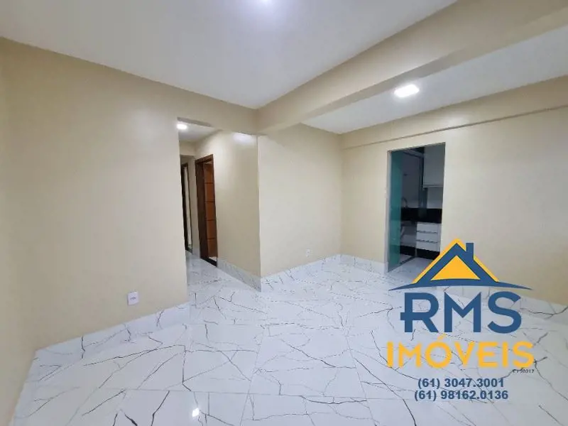 Maravilhoso Apartamento na QNG 21- 03 Quartos, incluindo 01 Suíte;- Cozinha Equi...