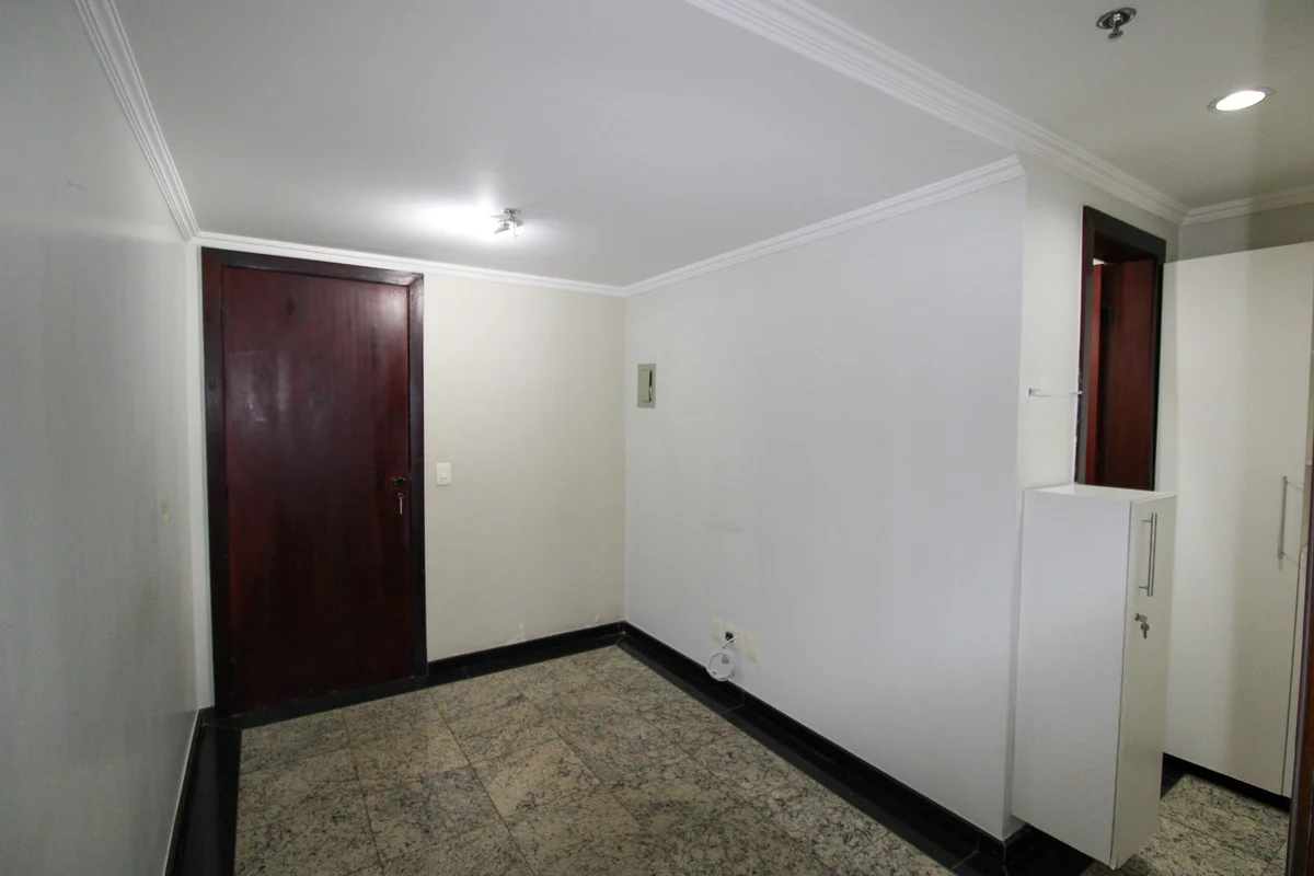 SCN Quadra 01 - Ed. América Office Tower - Sala comercial, 31m² - Asa Norte.Opor...
