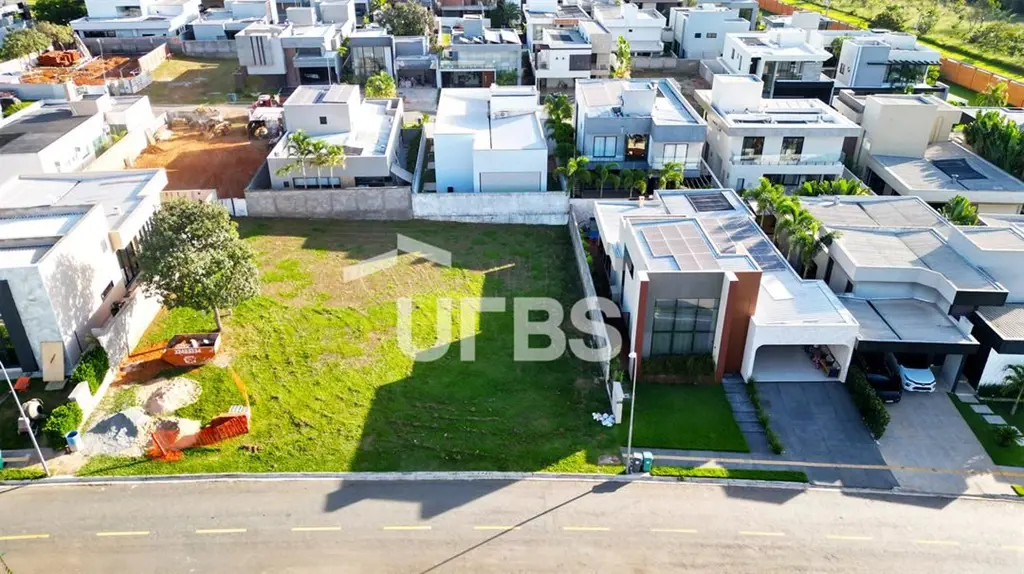 COD U-0024729 - Oportunidade no Portal do Sol Green – Lote de 423 m²!Está procur...