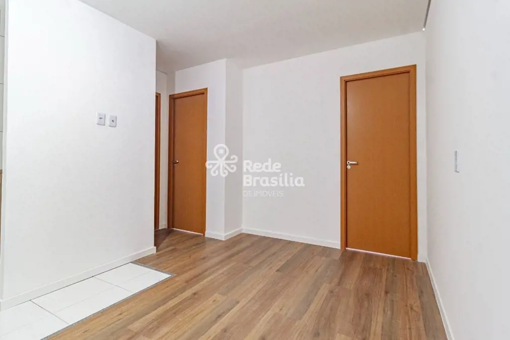 TH32615 - QN 407 Samambaia - Res. Vista do Parque, Apartamento 02 quartos, 32 m²...