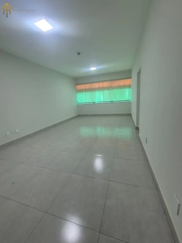 Excelente Oportunidade no Melhor Ponto Comercial de Brasília! Apresentamos um co...