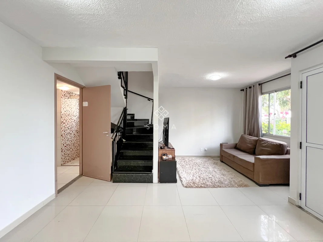 Excelente casa disponível para venda na QC 15, no bairro Jardins Mangueiral. Com...