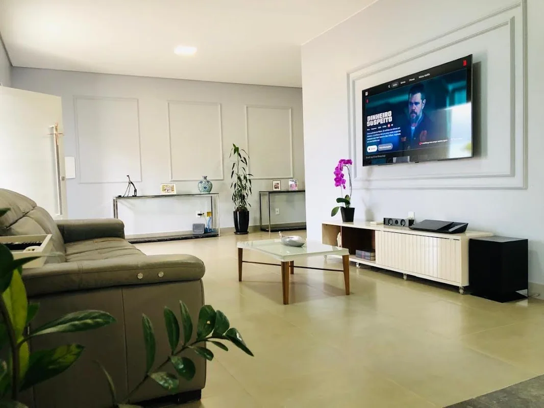 CASA SMPW 05 CONJUNTO 07Estuda permuta por apartamento em Aguas ClarasOBS: O con...