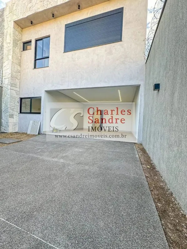 Setor Jardim America Sobrado geminado Pav. Térreo 2 Banheiros sociais Garagem Co...