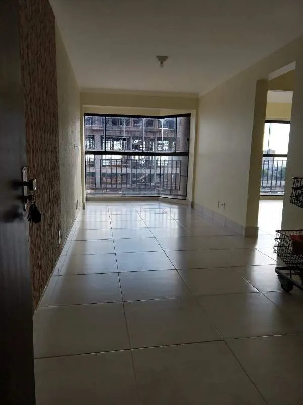 Apartamento Reformado com 2 Quartos e Vista Livre ao Lado do Metrô - Ceilândia N...