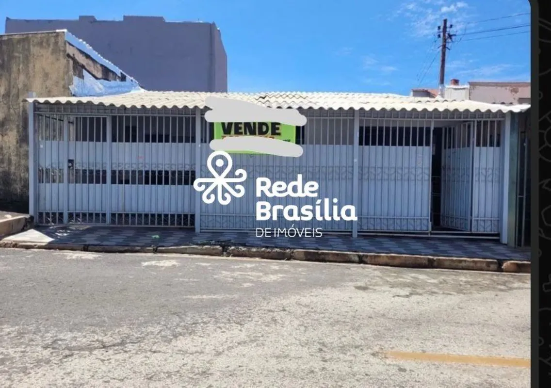 QN 7 | Casa 2 Quartos sendo 1 Suíte com 2 Vagas de Garagem Coberta - Riacho fund...