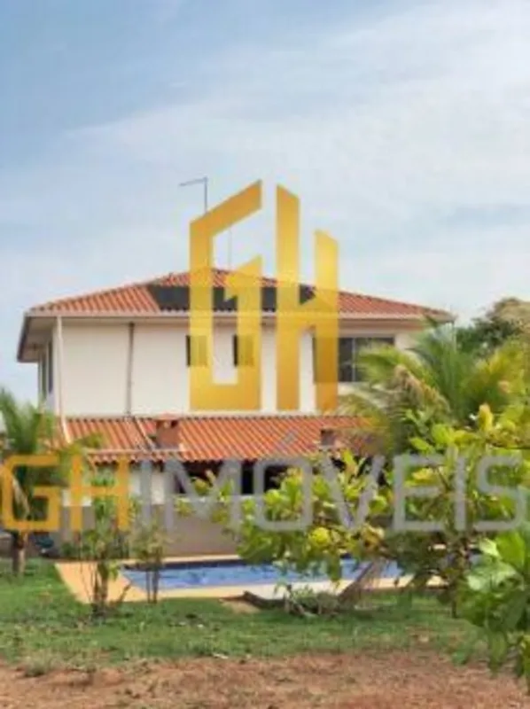 CH0040Lindo sobrado em chácara com pomar, piscina e 4 suítes no condomínio do bo...