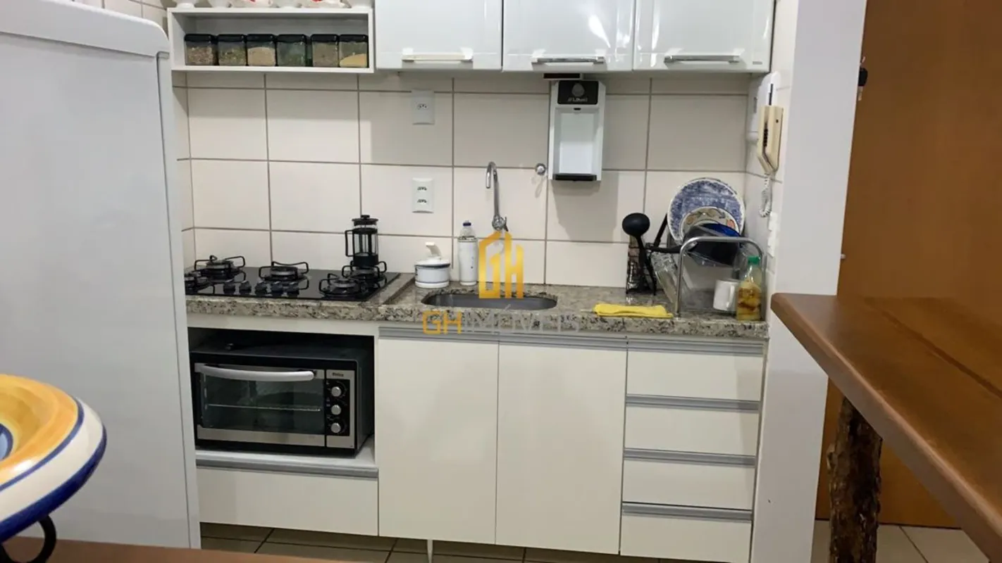AP1361Apartamento 2 quartos, o Negrão de Lima, próximo ao Crer, com 60m² de área...