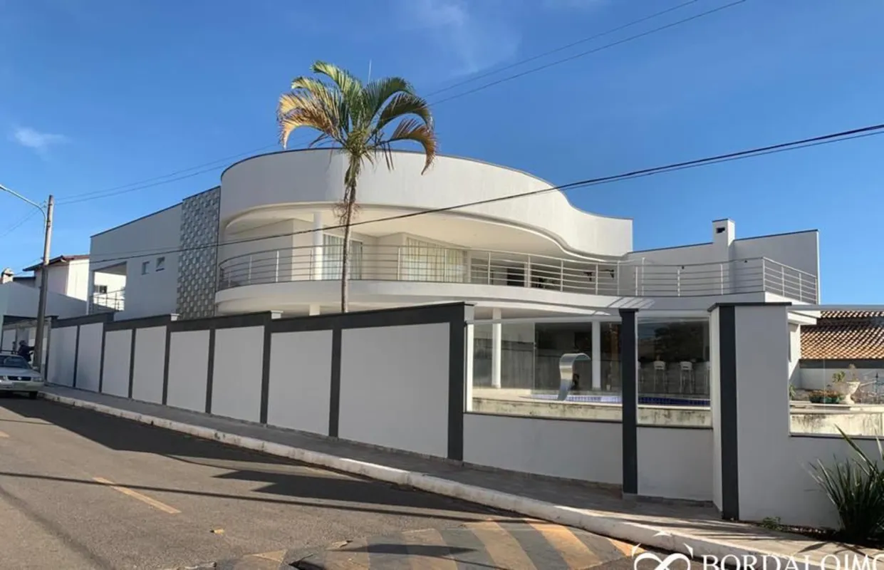 VILLA151752 - Última atualização: 15/08/26 23:31Sobrado Exclusivo Assinado pelo ...