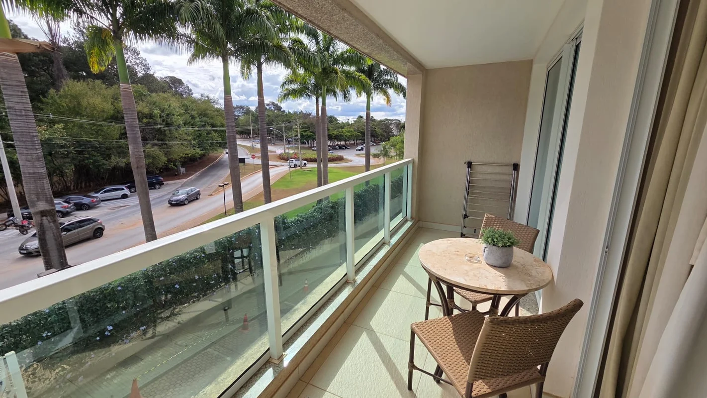 Brisas do LagoCom vista livre para o verde.É 1 quarto com 48,50m2Varanda.Mobilia...