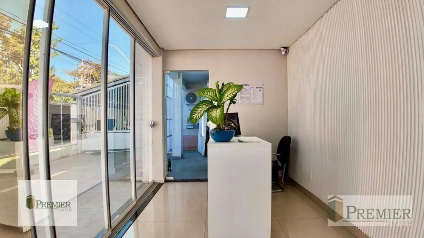 Imóvel Residencial/Comercial Casa na QE 34, Guará IIIdeal para clínica de estéti...