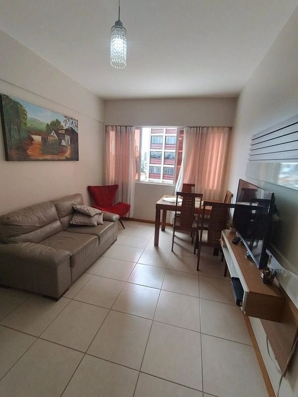 Descubra um apartamento confortável e bem localizado na Quadra C 6, TAGUATINGA C...