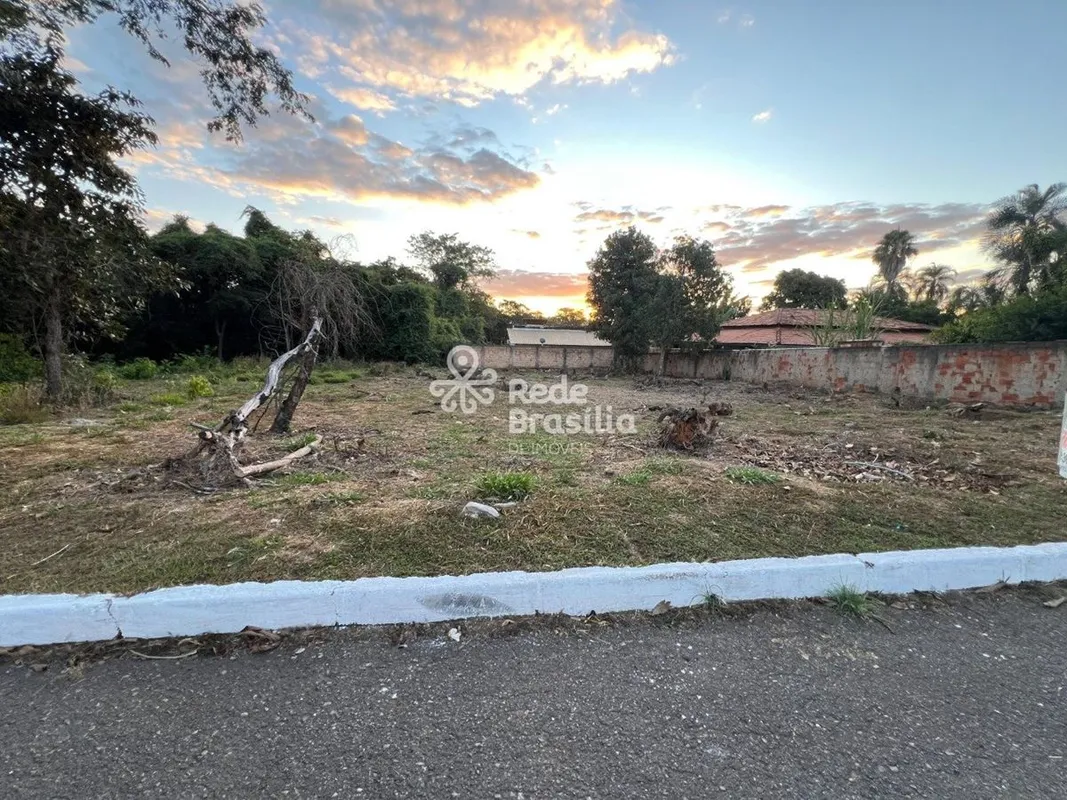 Excelente oportunidade para você que deseja construir a casa dos seus sonhos em ...