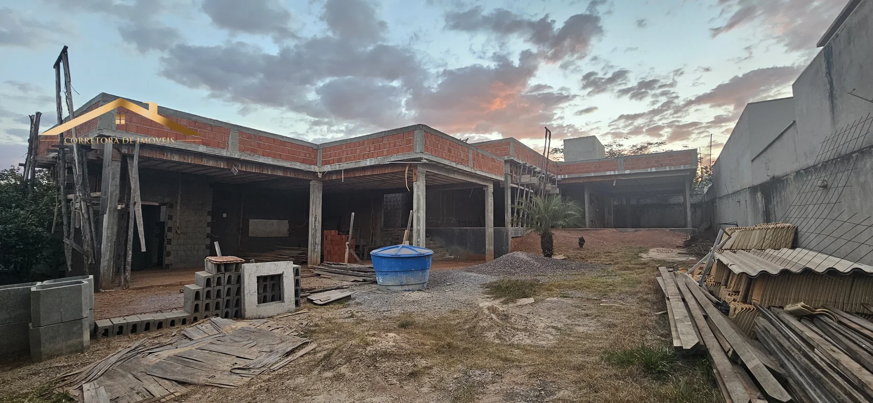 OBSERVAÇÃO IMPORTANTE: FAÇO PARCERIA COM TODOS OS CORRETORES!Em Construção: Casa...