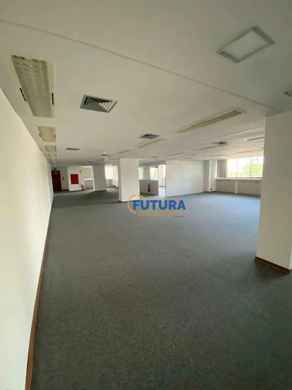 A FUTURA NEGÓCIOS IMOBILIÁRIOS disponibiliza para VENDA:Excelente sala comercial...