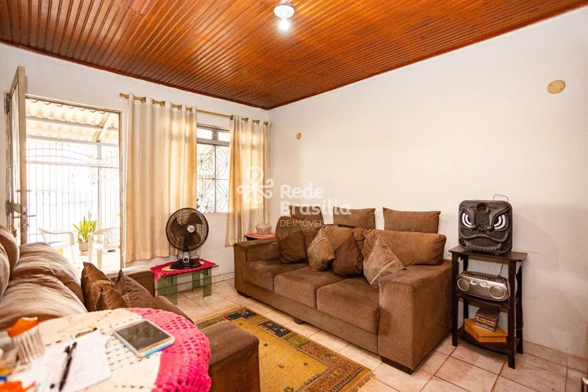 QI 05 - Guará IApresentamos esta excelente casa térrea localizada na QI 05 do Gu...