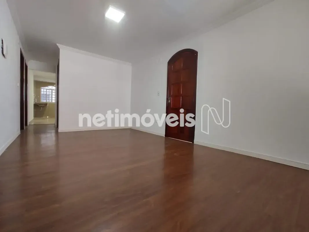 CASA QNJ 56 - TAQUATINGA Excelente casa com 250 m².Casa conjugada em duas unidad...