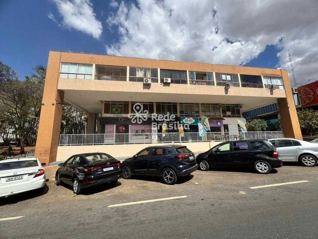 SCLN 107 BL A - ED. CONCORDE BUSINESS CENTERKitnet reformada, dividida, com armá...